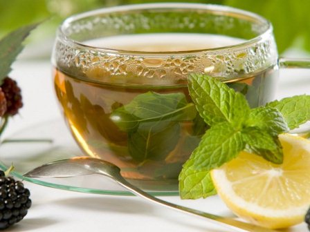 Cách phòng, làm giảm triệu chứng cảm cúm với 5 loại trà thảo mộc